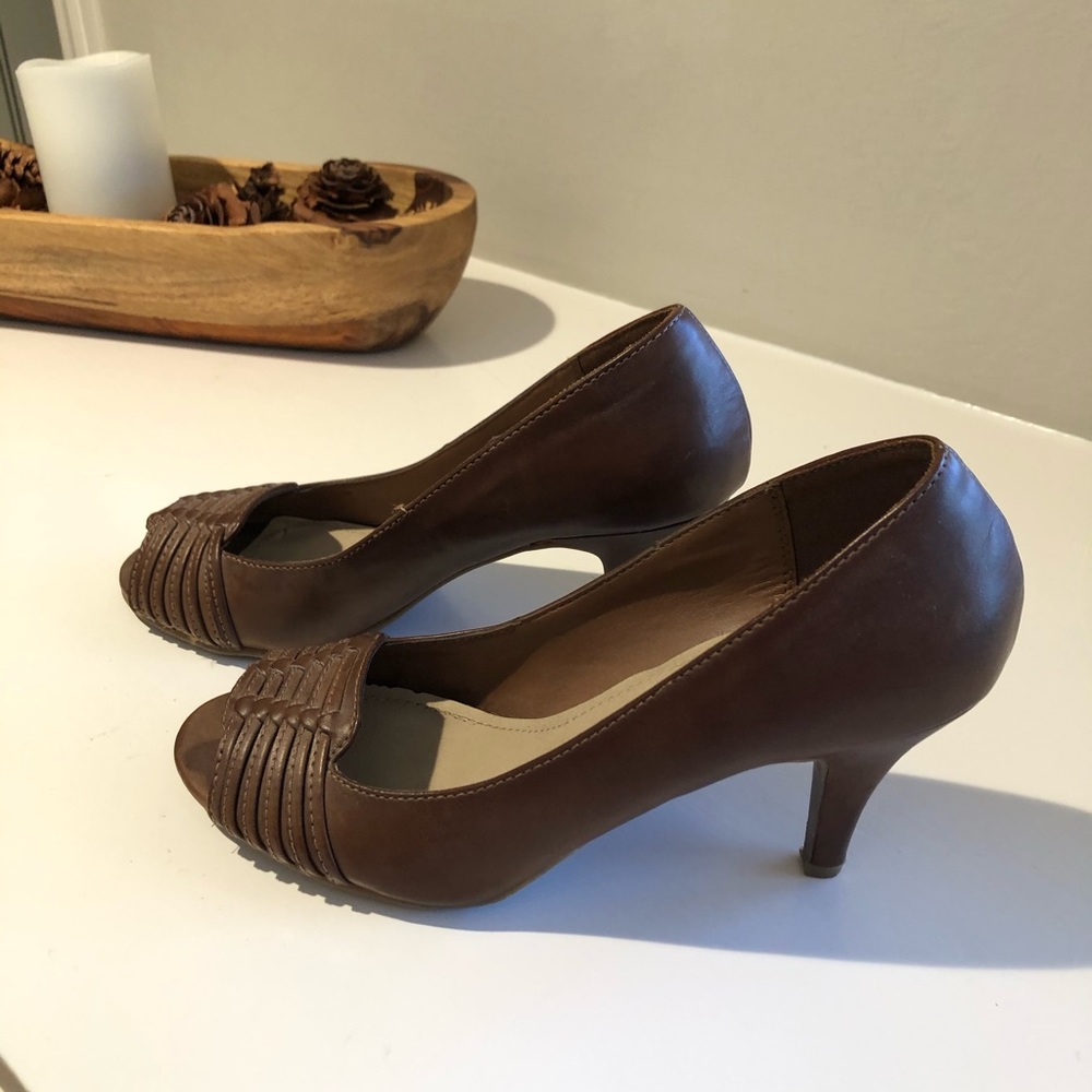 Bandilino heels/worn once